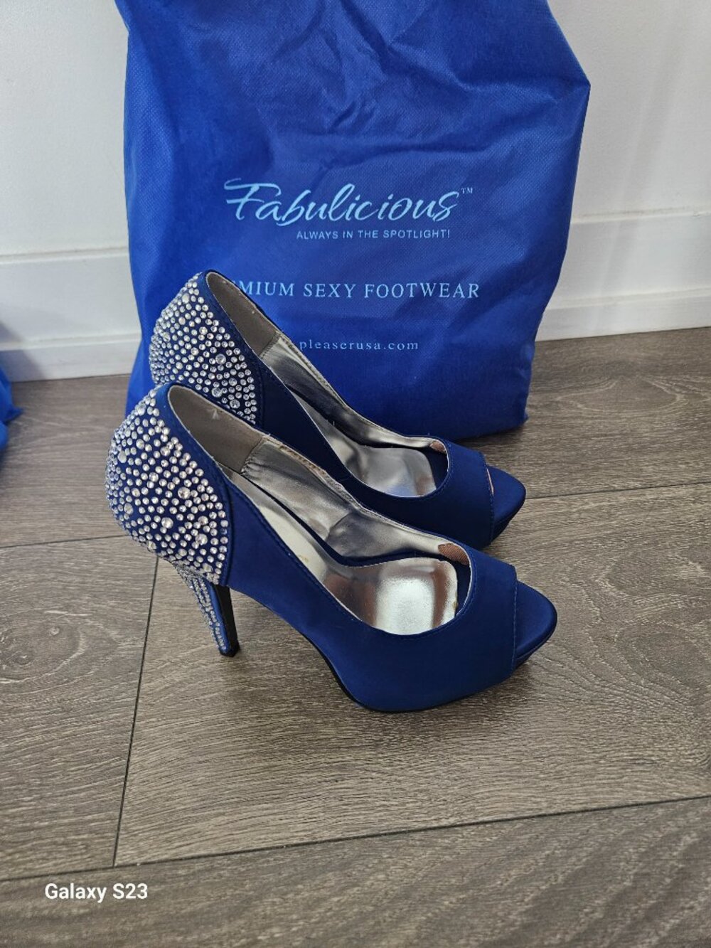 High Heels - Picture 7 of 10